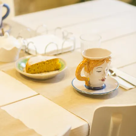 Alojamento de Acomodação e Pequeno-almoço Attico Taranto Caltagirone